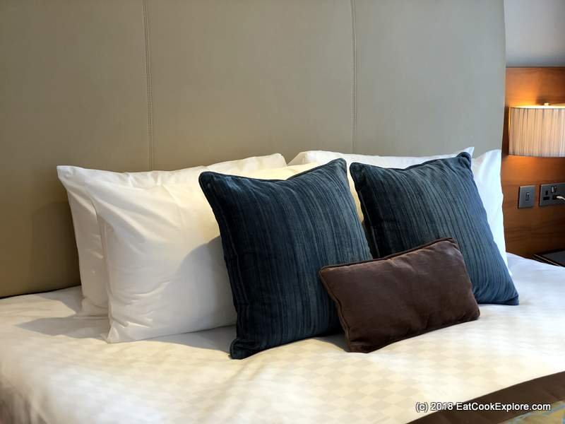 Review Clermont Hotel Charing Cross – Upgrading my summer staycation
