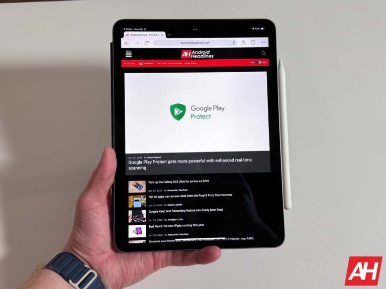 Apple's Foldable iPad Was Too Heavy, Too Pricey, and Now It's on Hold