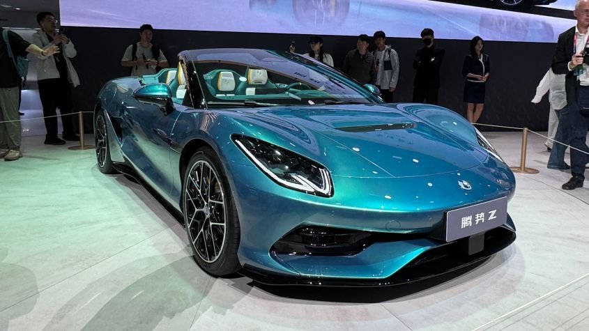 Denza Z 1,000bhp+ supercar is coming to the UK!