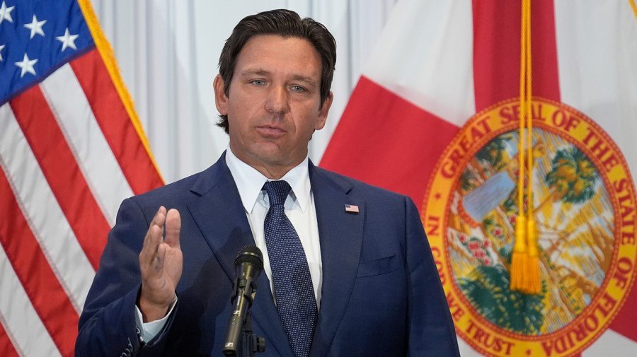 DeSantis reveals new Florida map that could help GOP add four seats 