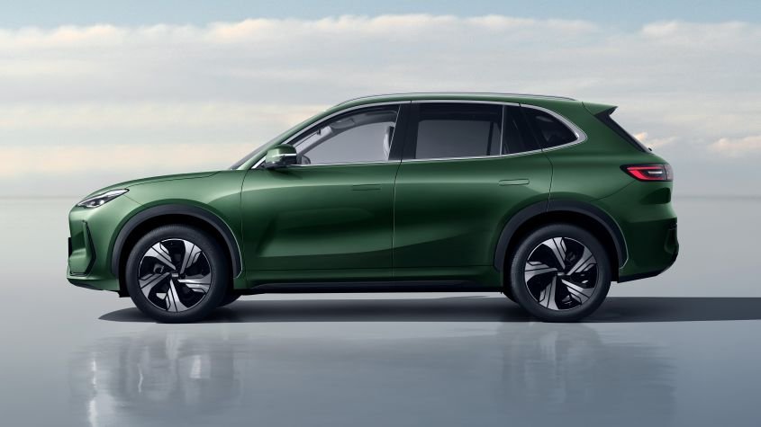New Geely EX5 Ultra offers new battery and an extra 13 miles more range to enjoy