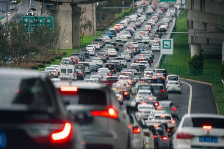 Tired before you even get into work? New survey finds which commutes are burning people out the most