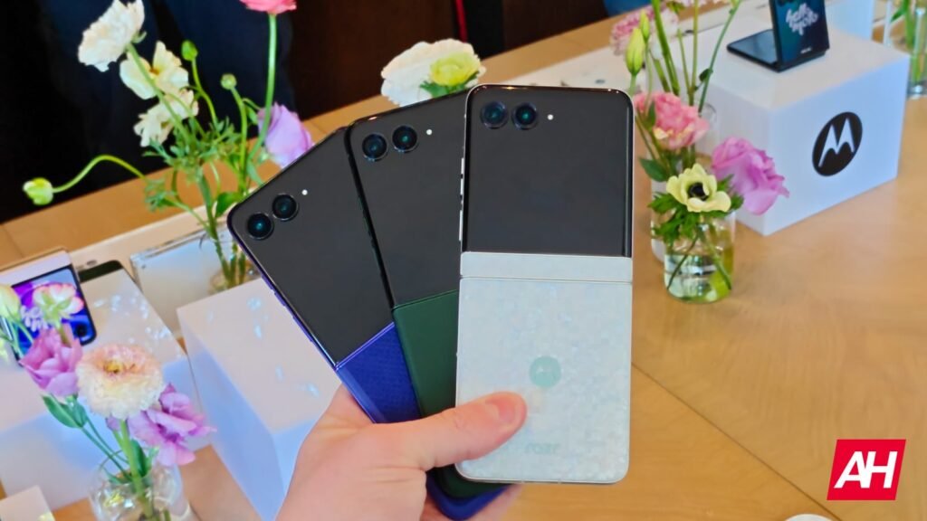 Motorola's 2026 Razr lineup goes all-in on Silicon-Carbon batteries across four new foldables