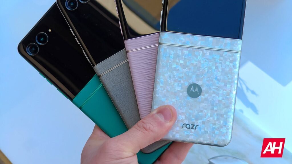 Motorola Razr 2026 colors