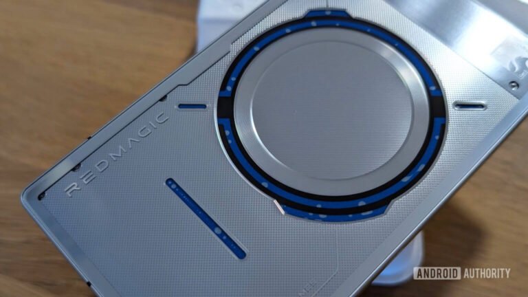 This next-gen Android gaming tablet could keep peak performance with liquid cooling