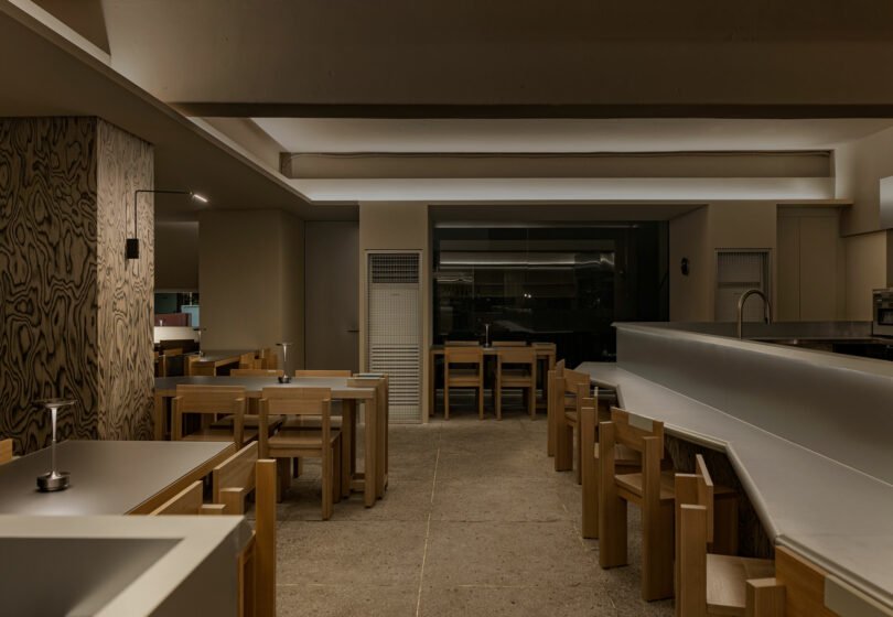 An Asian Restaurant with a Contemporary Twist in Seoul