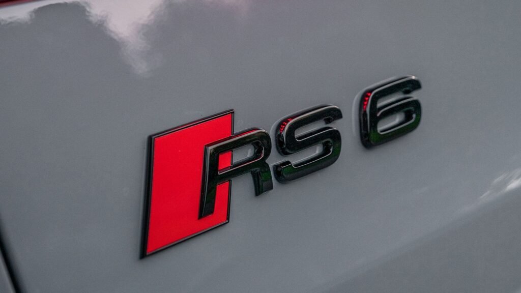 Apparently, Audi Thinks Its Next Superwagon Is Perfect For Towing 'Yachts'