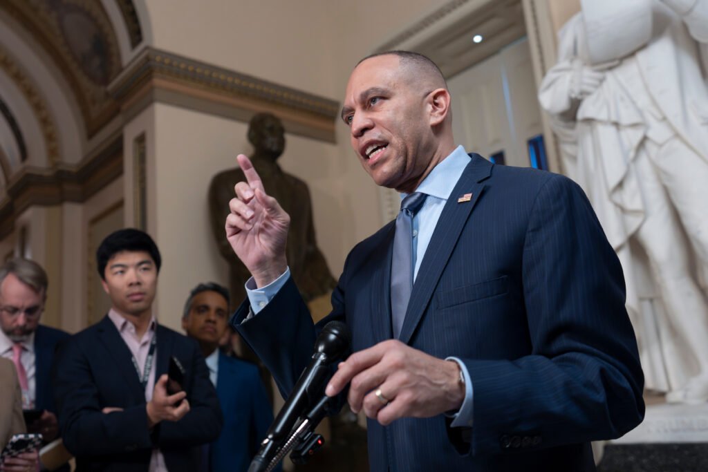 Jeffries says AI data centers will be Dem priority