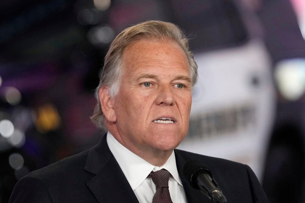 Rogers holds slim cash advantage in Michigan over Dem opponents