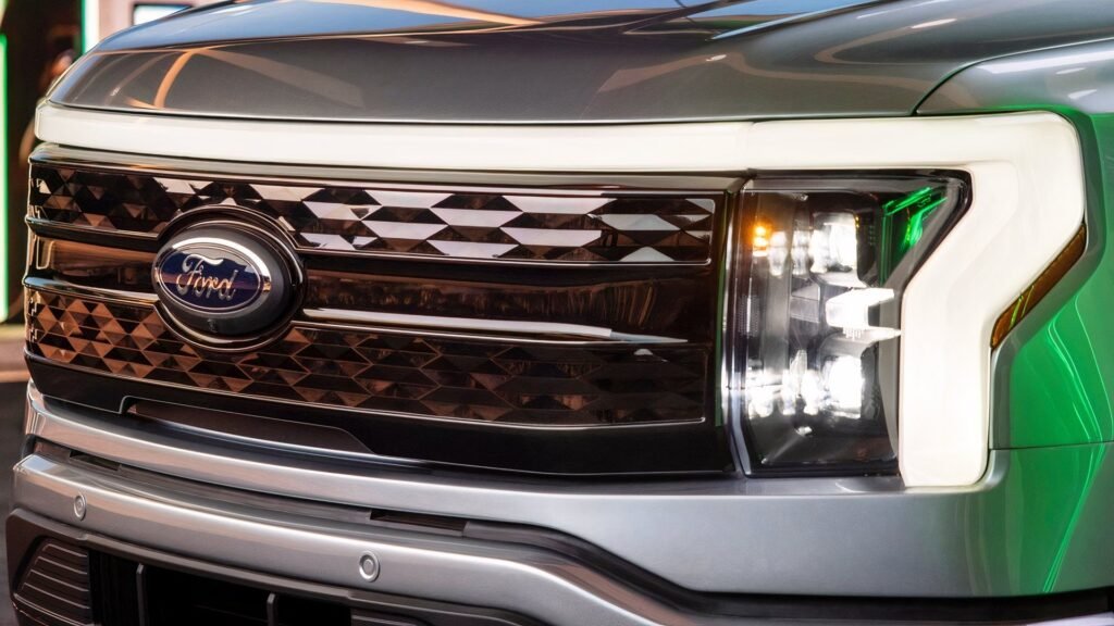 After Only 4 Years, This High-End Full-Size Ford Pickup Is Available For Just Half Its MSRP