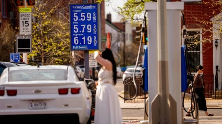 Republicans squirm over gas prices ahead of the midterms