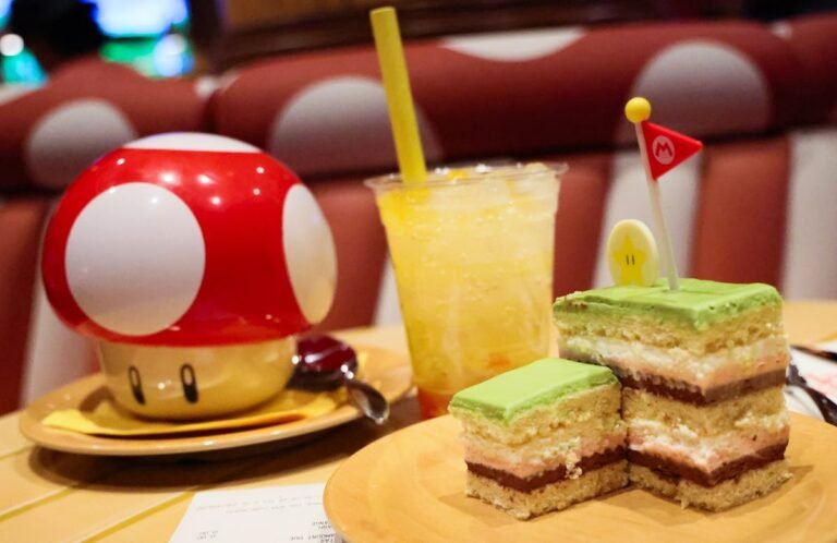 Universal Studios Hollywood Dining Pass: How Much It Costs & What's Included