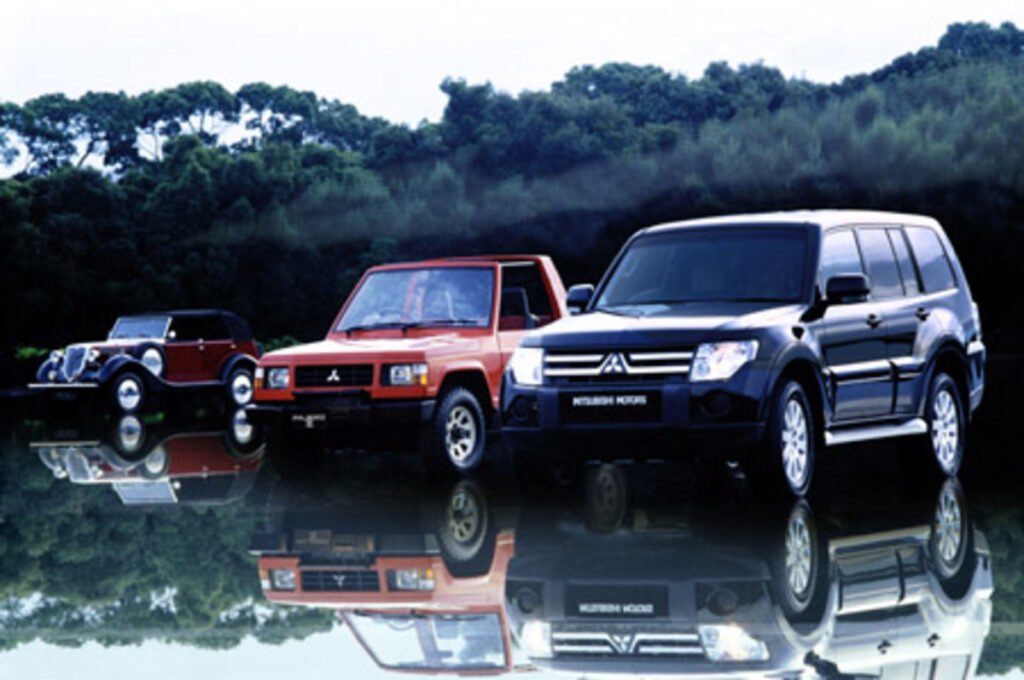 Mitsubishi Caught Benchmarking Pajero Against the Real Toyota Land Cruiser