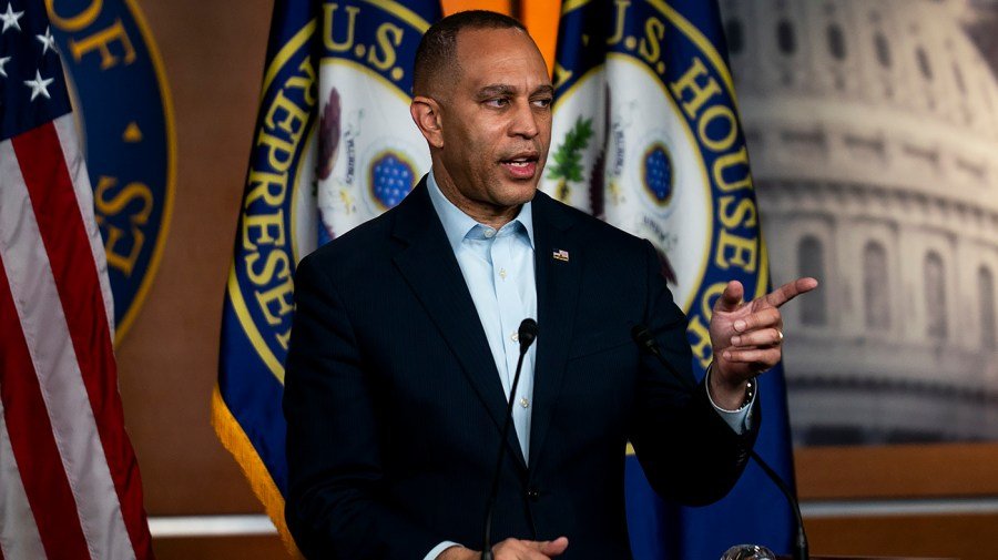 Cook Political Report shifts 5 House races toward Democrats