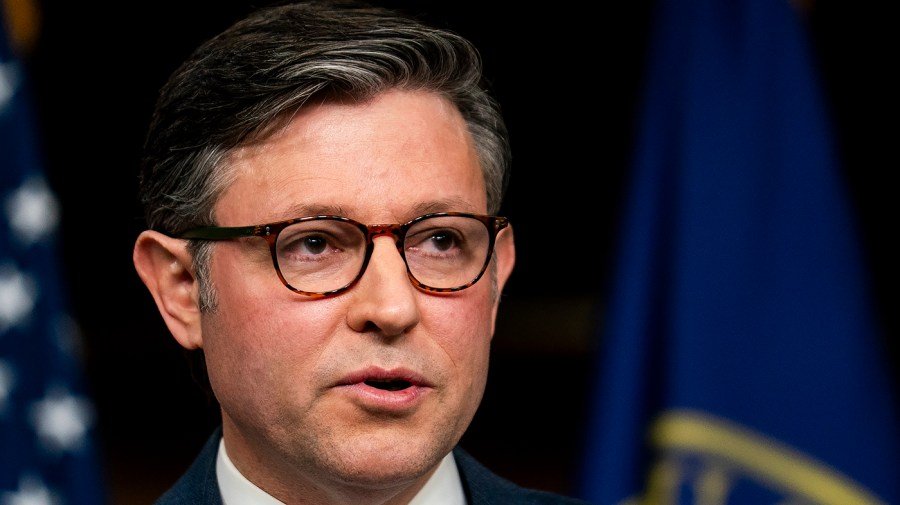 GOP, Democratic super PACs announce over $400M in ad reservations