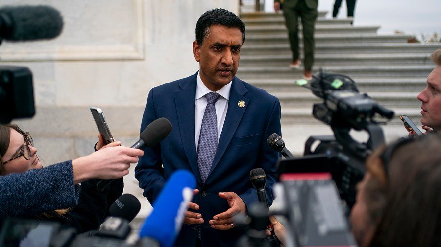 Khanna: Netanyahu in Situation Room 'a betrayal of the American people'