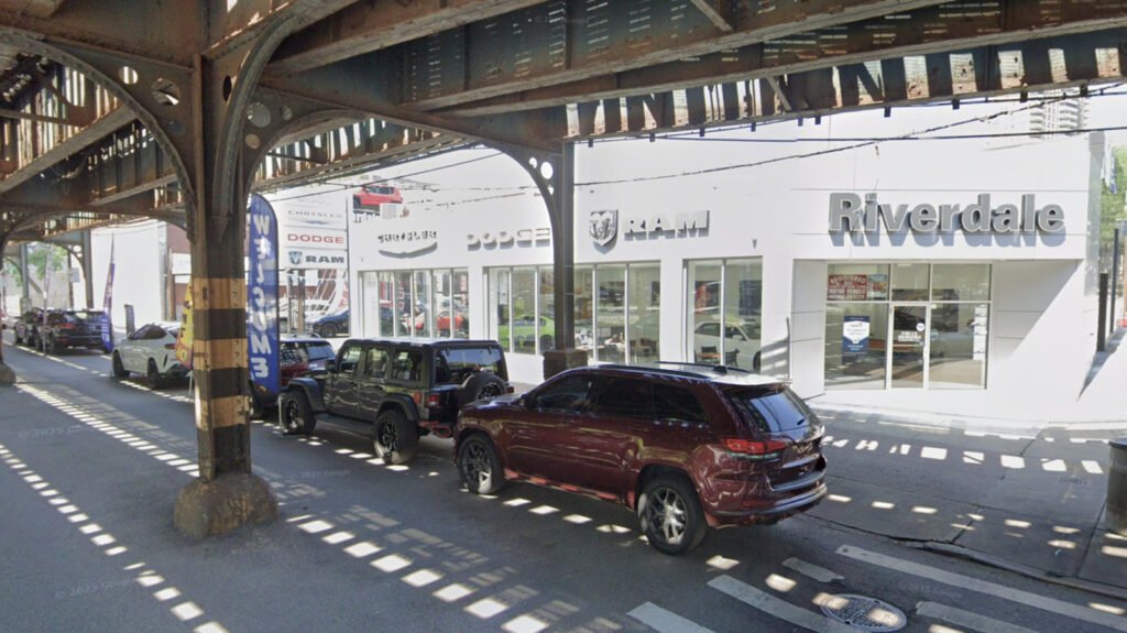 Jeep Dealership Allegedly Forged Buyer's Signature, Sold Him A Car With 6,200 Added Miles And Tacked On An Extra $5,000 Charges