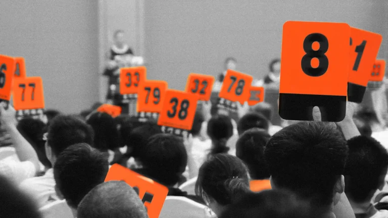 A professional auctioneer’s tips for commanding the room