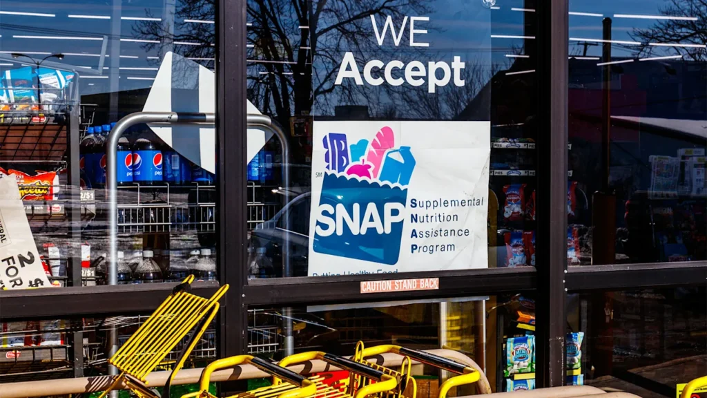 SNAP benefits changes begin in Florida today. These states are next