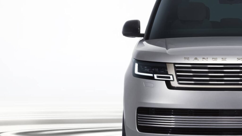 Range Rover SV Ultra Is So Exclusive, You Need an Invite to Buy One