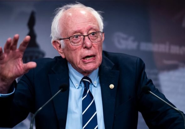 Three GOP senators back Sanders amendment to slash drug prices