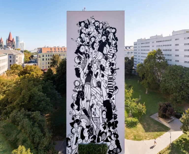 Amid Urban Spaces, Alex Senna’s Bold Murals Embrace Connection and Belonging