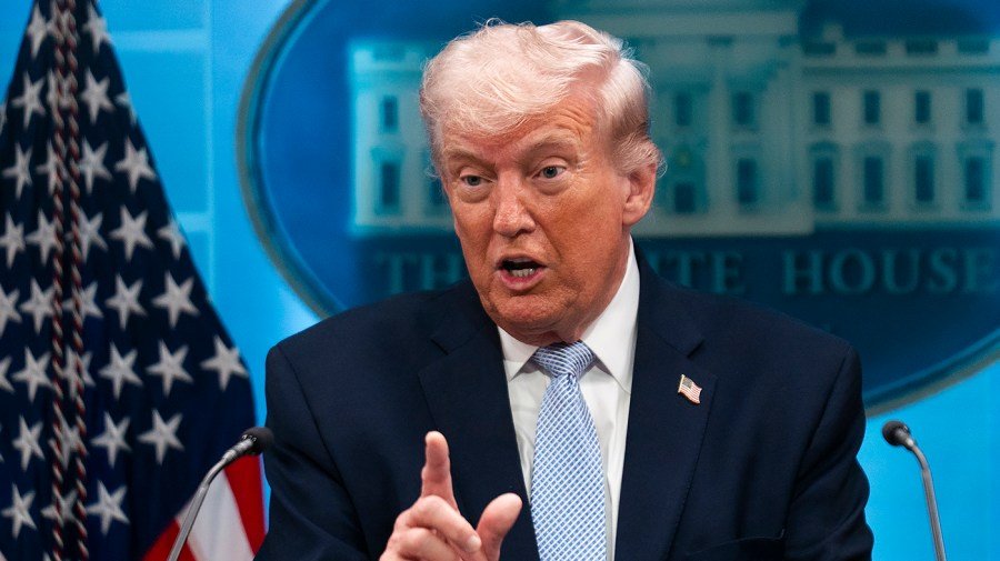 Trump slams conservative media figures over splitting with him on Iran