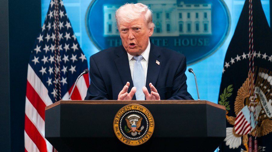 Trump slams NATO after meeting with Mark Rutte