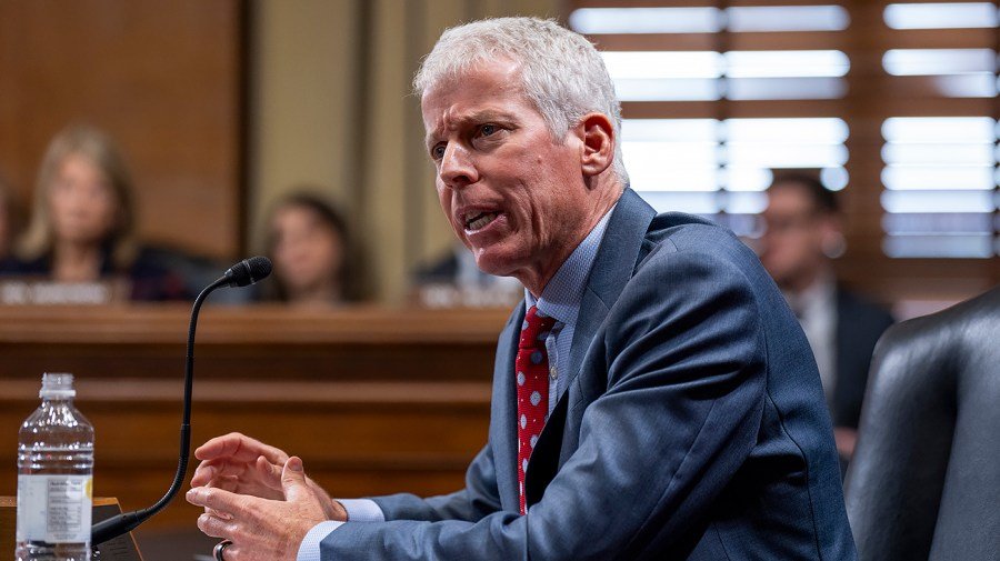 Energy secretary predicts energy prices may rise, hit peak in 'next few weeks'