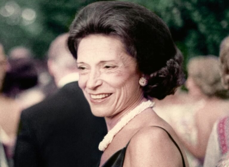 Remembering Georg Baselitz, Nicole Hollander, and Doris Fisher