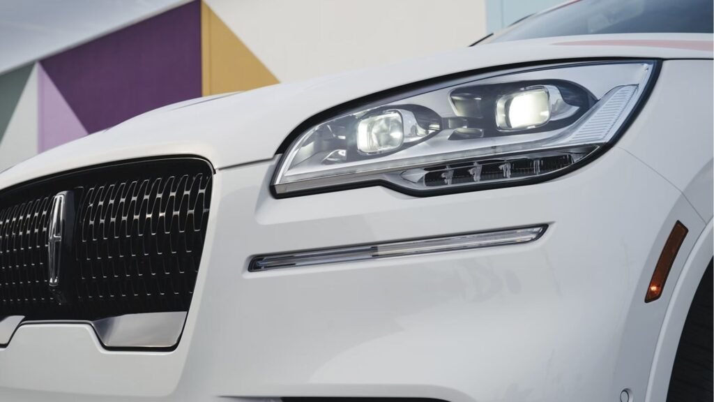 The Most Powerful Lincoln Ever Was A 500-HP Sleeper SUV You Forgot About