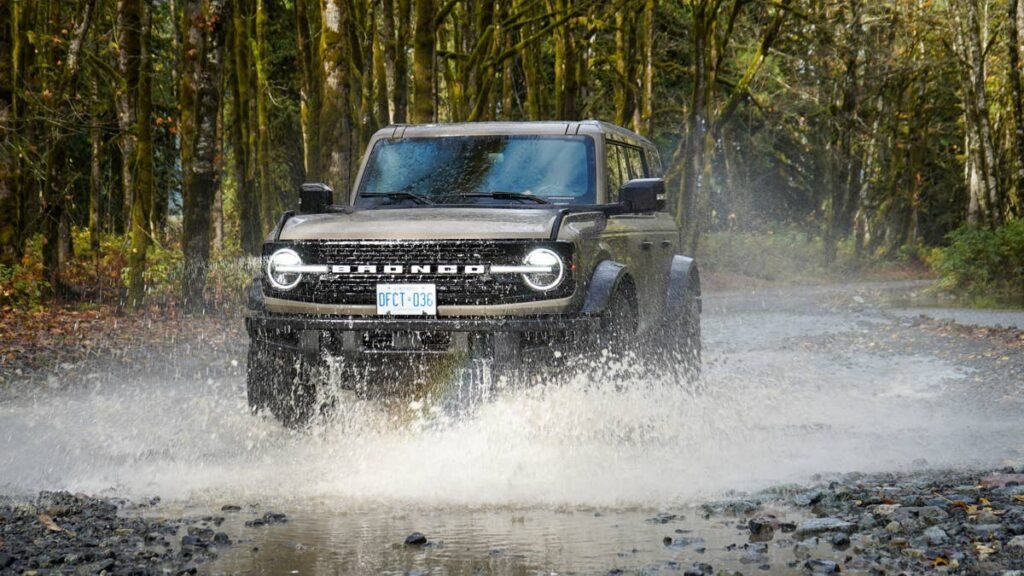 Ford Recalls 180,000 Bronco and Rangers Over Loose Seat Bolts