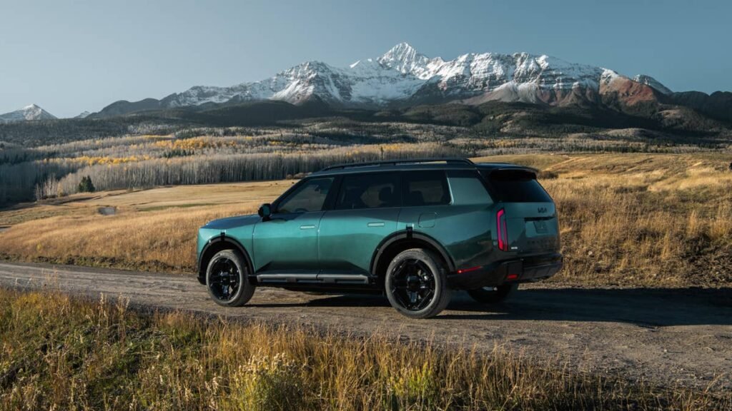 Hybrid Sales Are Soaring As $4.50 Gas Makes Americans Rethink New Cars