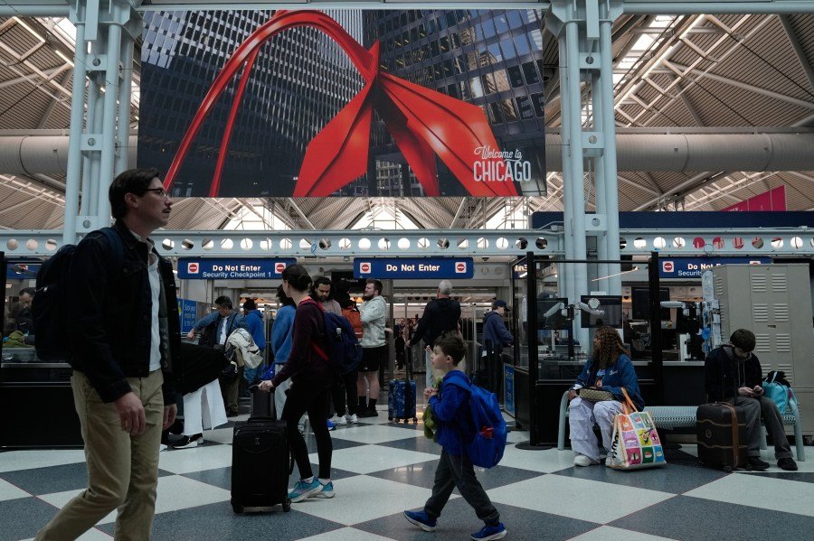 Airline trade group CEO: 'There will be a price increase on your ticket'