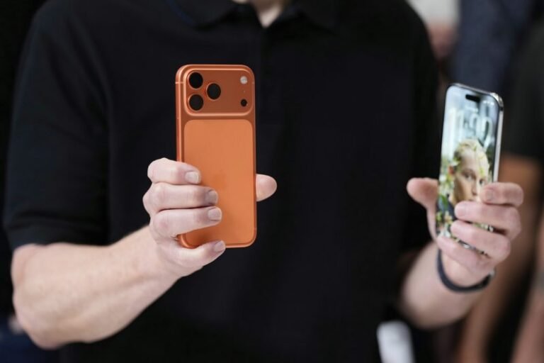 Why some iPhone text chats may have a new alert on them