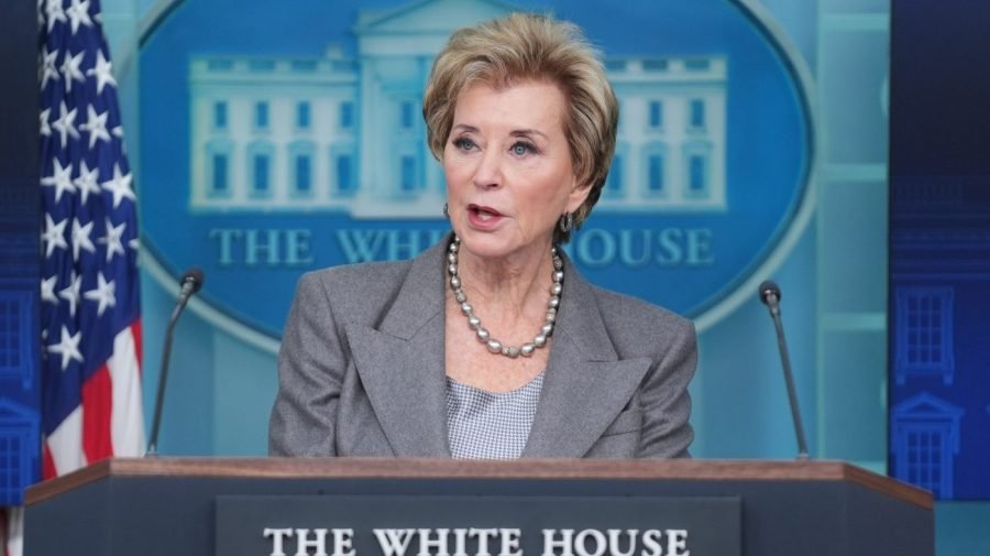 25 states and DC sue Education Department over loan limits, citing health system strain