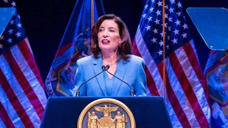 Hochul blames Long Island Rail Road strike on Trump administration