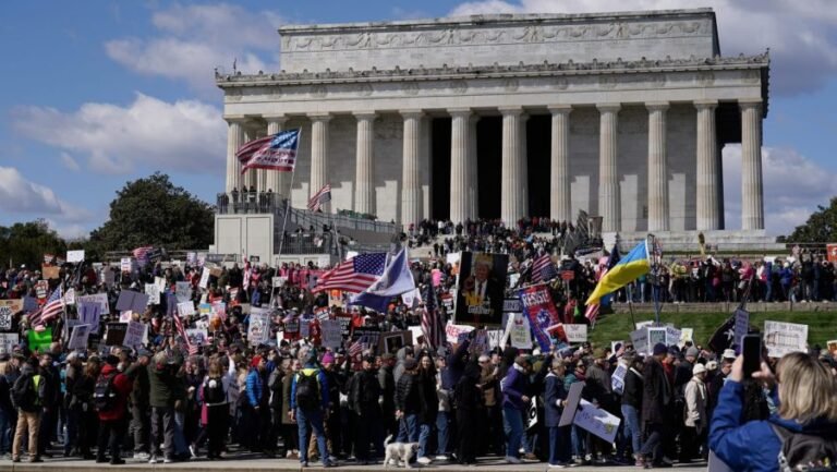 'No Kings' movement planning nationwide protests on Trump 80th birthday