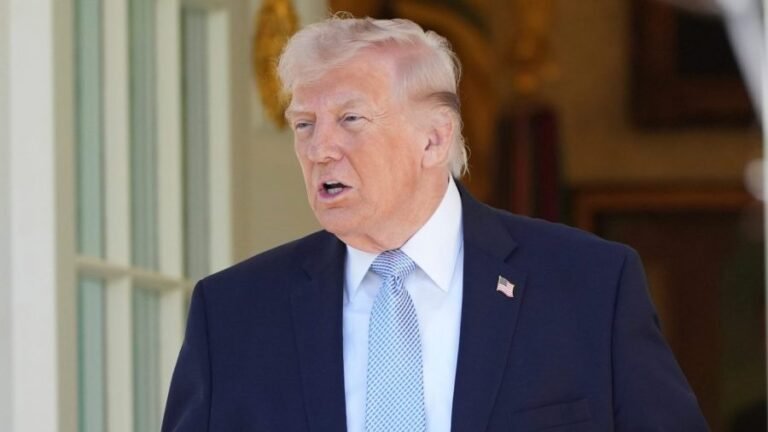 Judge rejects Trump administration pause on immigration applications