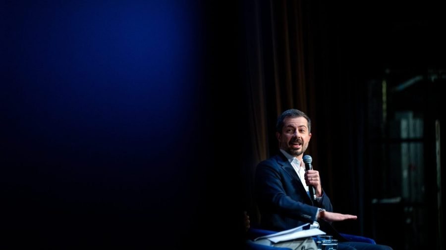 Buttigieg leads crowded 2028 Democratic field in new poll 