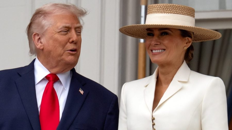 Watch live: Trump, first lady honor military moms at White House
