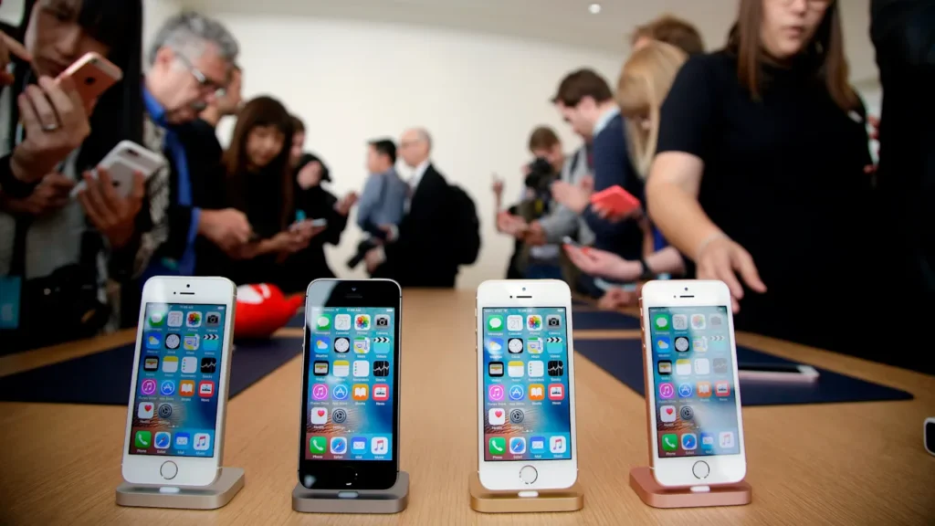 Tech spring cleaning: How declutter your devices and accounts