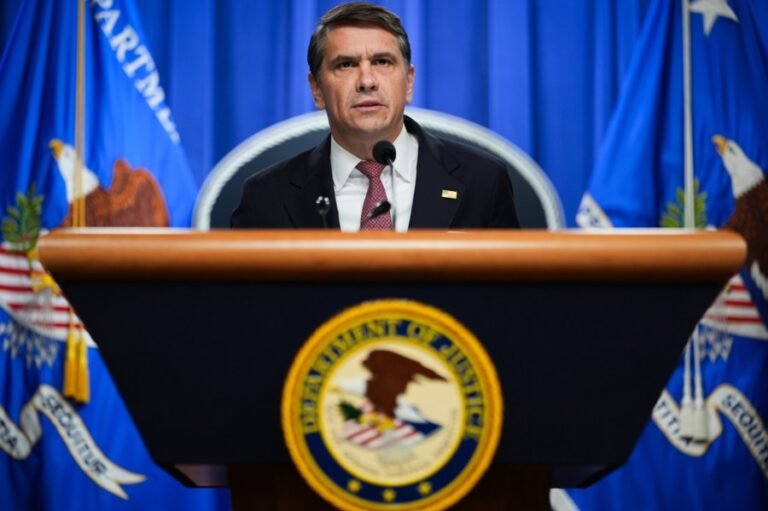 Is Obama's call for Justice Department independence an impossible dream?