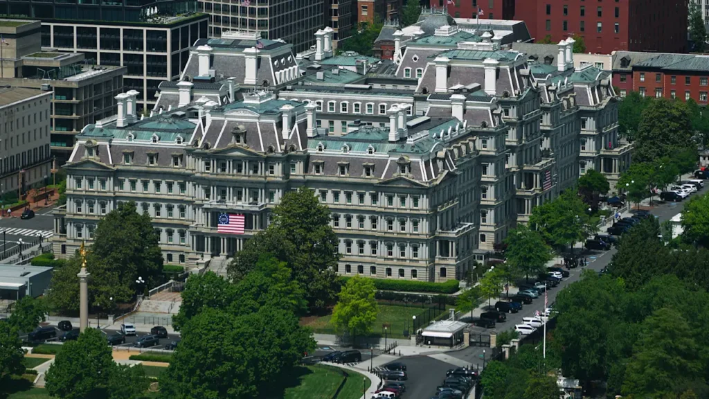 Trump wants to coat this historic D.C. landmark in white paint, alarming preservationists