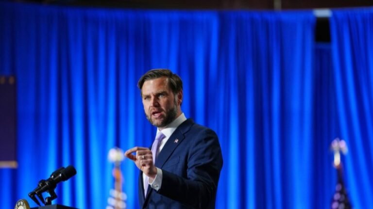 Vance in Maine: 'Sometimes I get frustrated with Susan Collins'