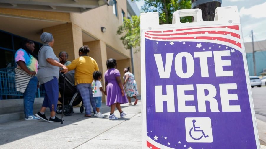 Republicans trail Democrats by double digits on generic congressional ballot: Survey