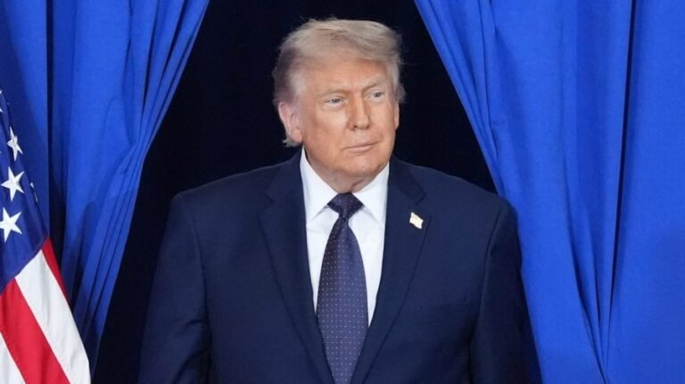 Trump: Chicago mayor, Illinois governor should ask for help after 'teen takeover'