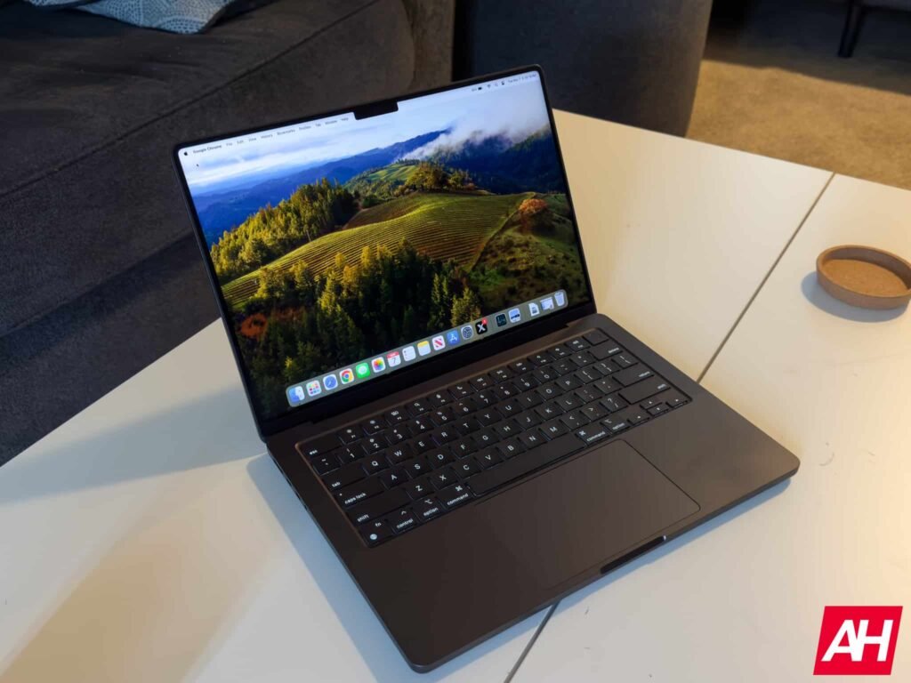 Apple's MacBook Pro Privacy Display Could Arrive Way Sooner Than Anyone Expected