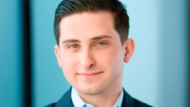 128 CRE’S Tyler Capecci Earns SIOR Designation