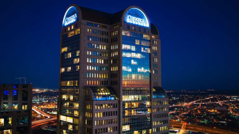 Fifth Third Leaving Comerica Tower in 90 Days